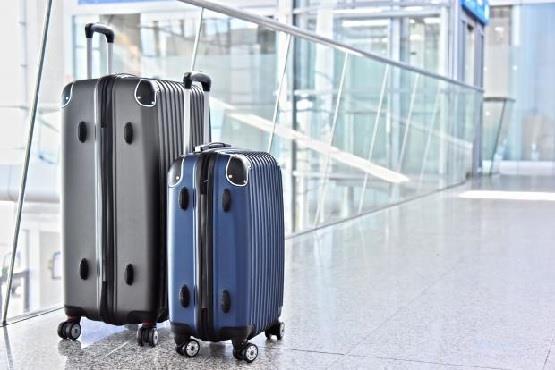Airport hand luggage shop