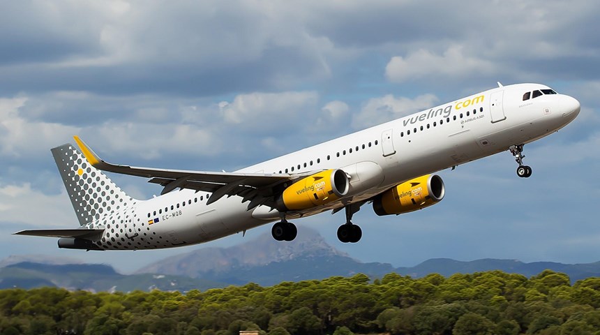 Vueling launches first-ever Paris-Orly service from  Belfast International Airport